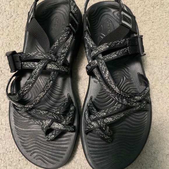 Chacos - Picture 1 of 2